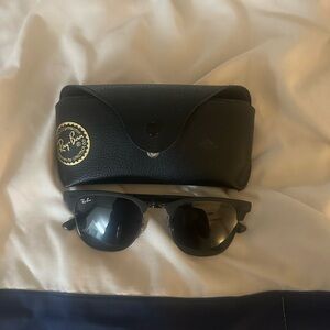 Men’s sunglasses!